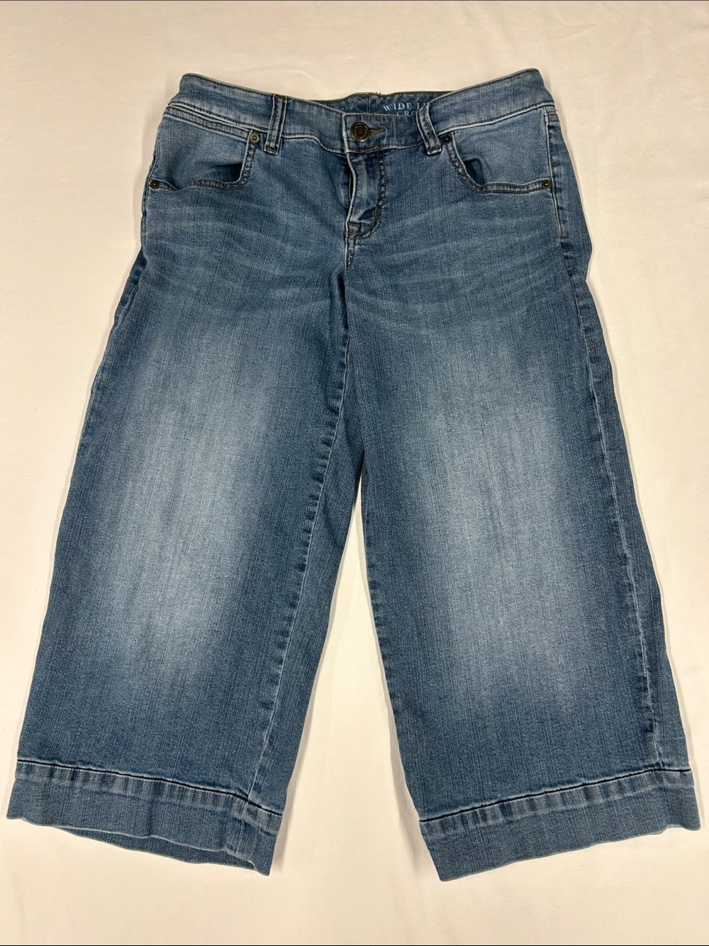 The Limited Denim Wide Leg Crop Jeans Medium Wash Stretch Size 6
